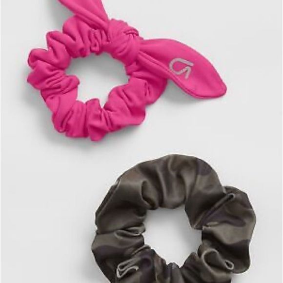Gap Fit Scrunchie Set - Picture 2 of 2